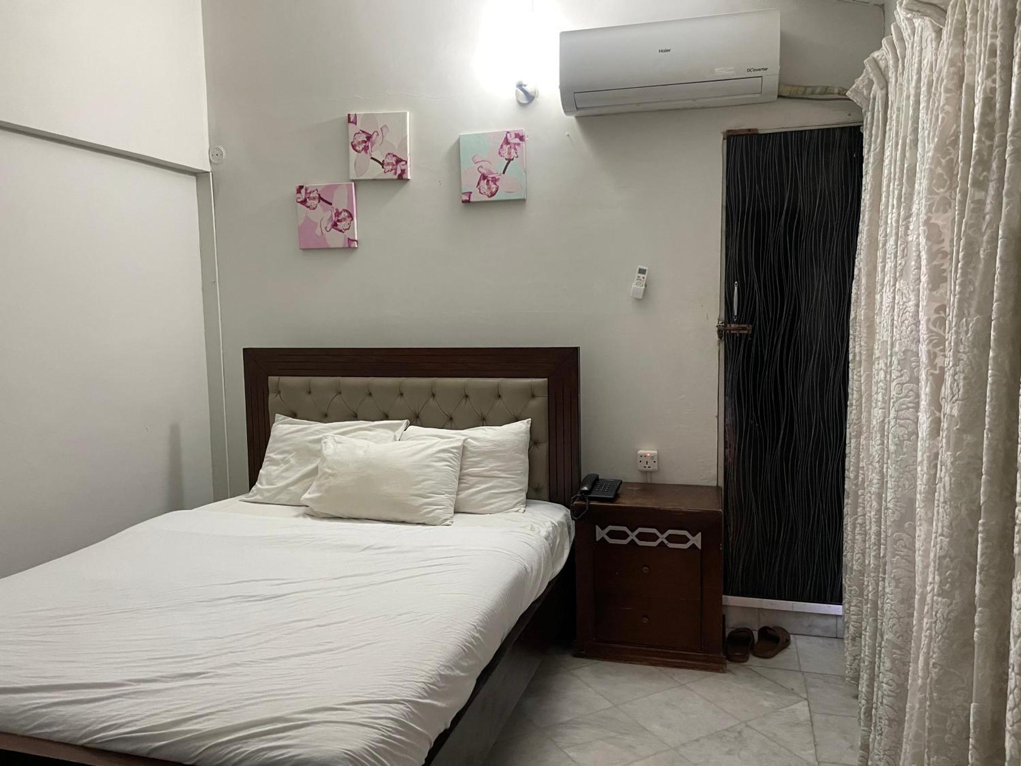 Casa Blanca Boutique Guest House 伊斯兰堡 外观 照片