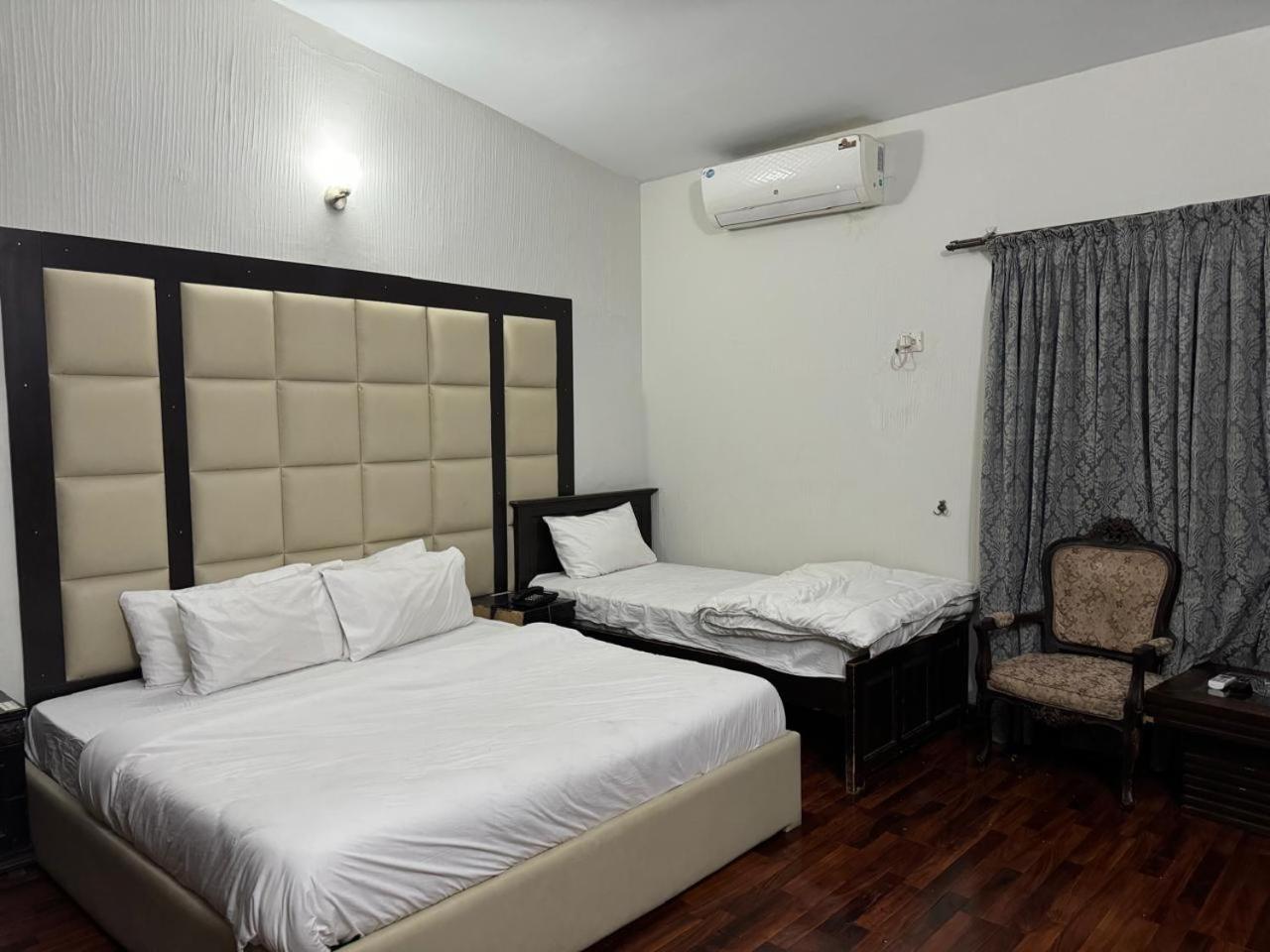 Casa Blanca Boutique Guest House 伊斯兰堡 外观 照片