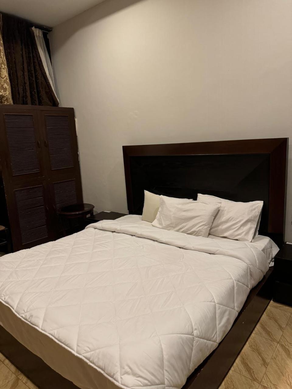 Casa Blanca Boutique Guest House 伊斯兰堡 外观 照片