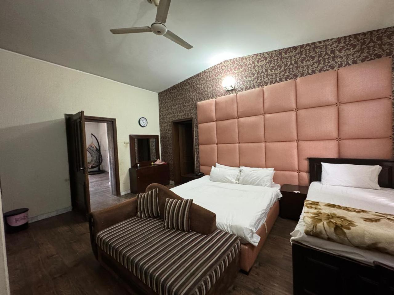 Casa Blanca Boutique Guest House 伊斯兰堡 外观 照片