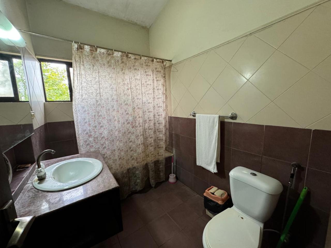 Casa Blanca Boutique Guest House 伊斯兰堡 外观 照片
